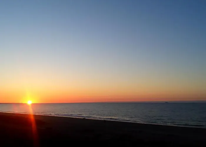 57 M2 Les Pieds Dans L Eau Cabourg